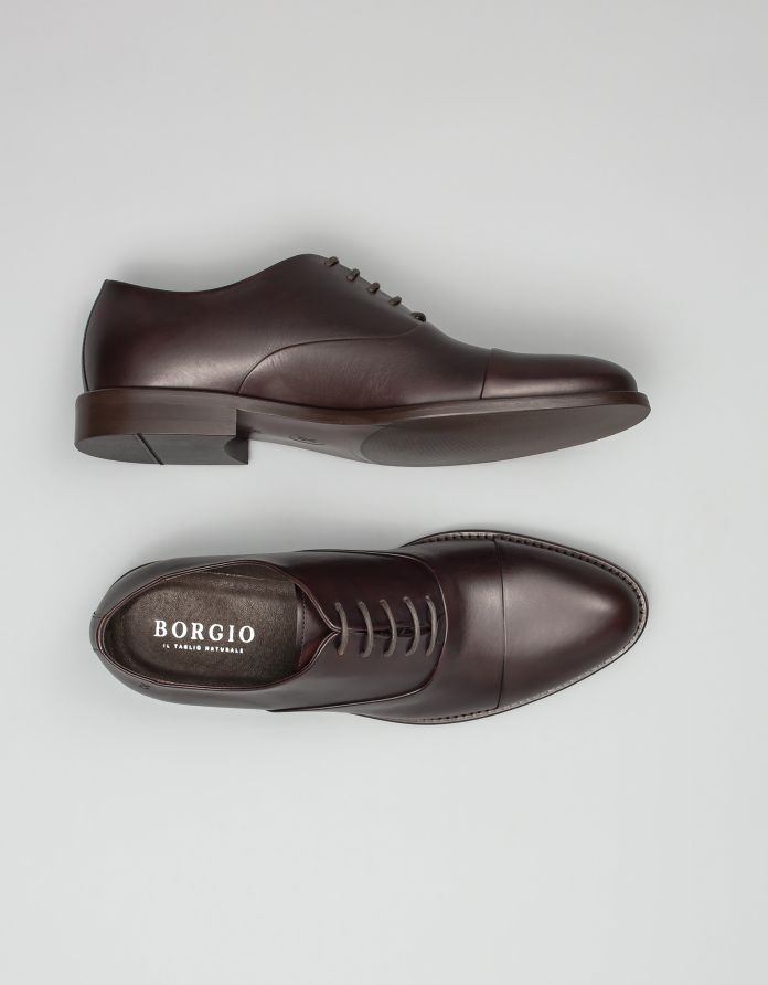 Brązowe buty oxfordy skórzane p002