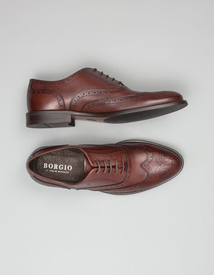 Brązowe ażurowe buty brogsy skórzane p003