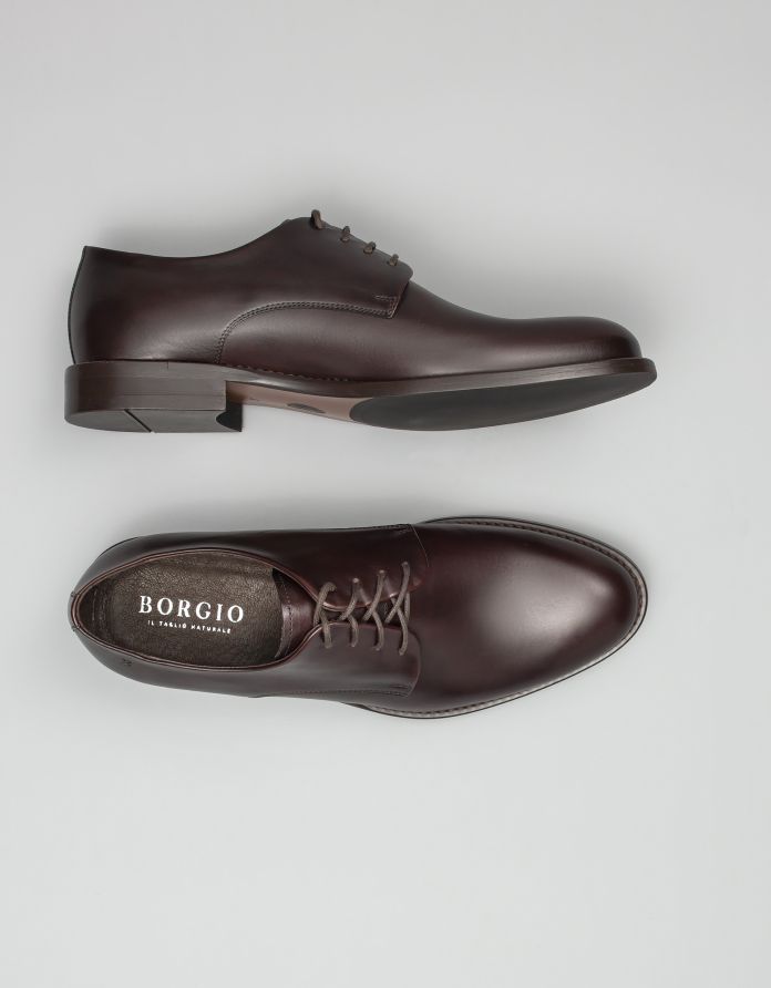 Brązowe buty skórzane p005