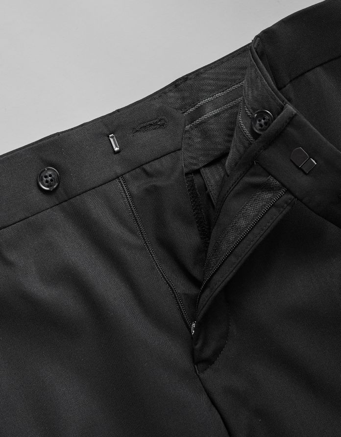 Spodnie do zestawu monopoli czarny slim fit