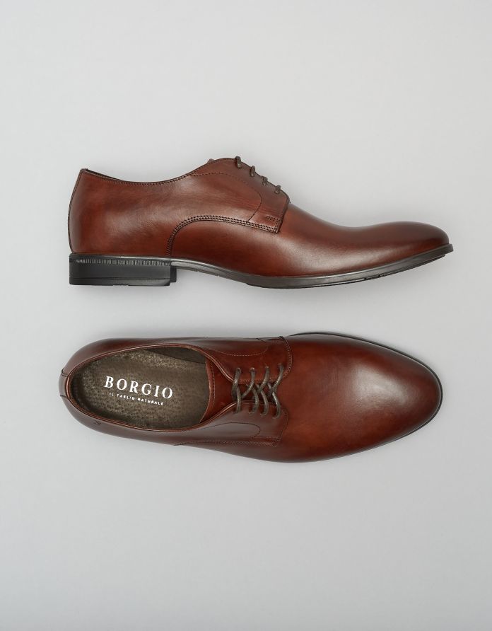 Brązowe buty derby skórzane p004