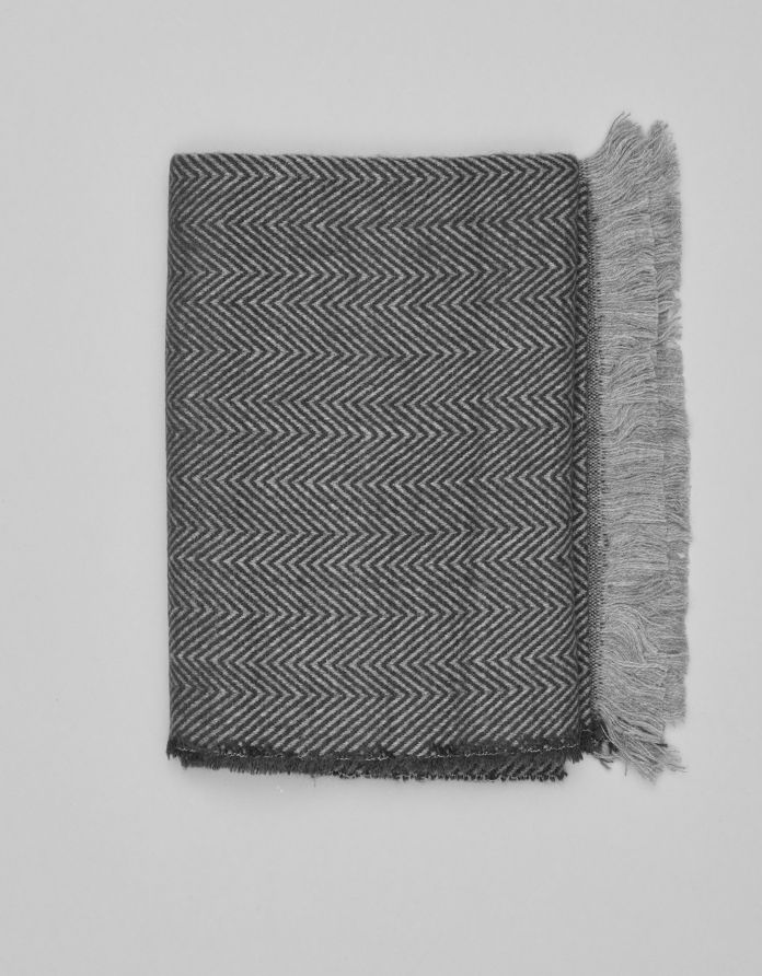 szalik eupilio szary