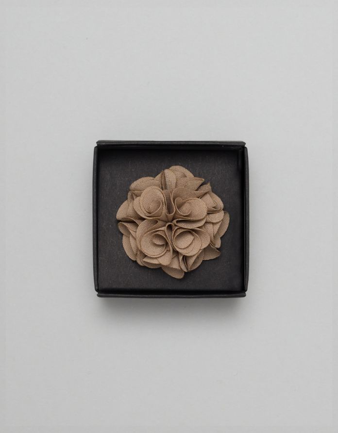 pins fiore p4 beżowy