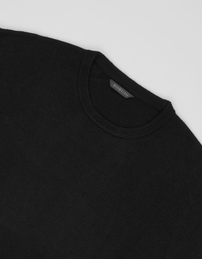 sweter caravaggio on czarny