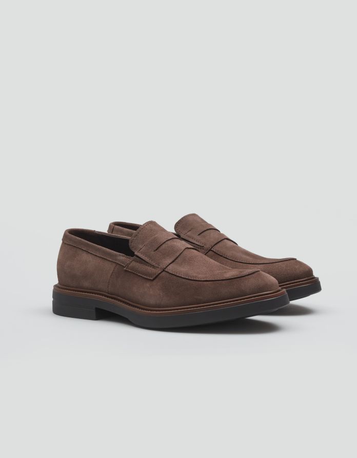 Beżowe (GI) buty penny loafers zamszowe D308