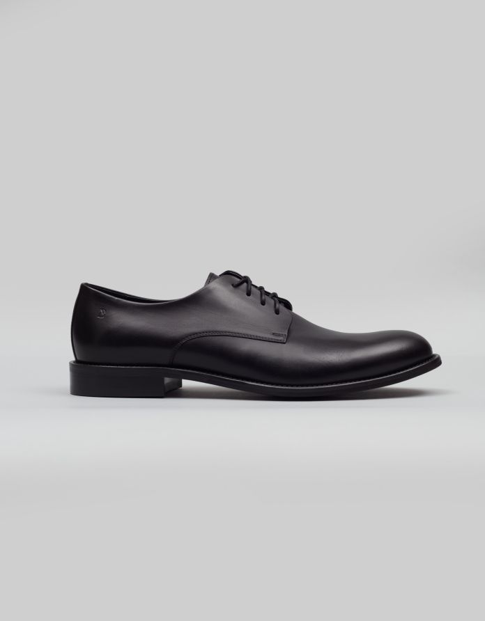 Czarne buty skórzane P005